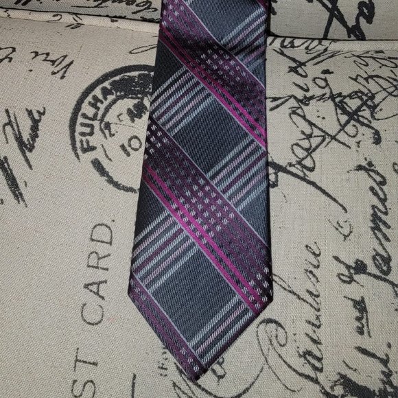 Slim Tie (J. Ferrar) - Picture 1 of 2